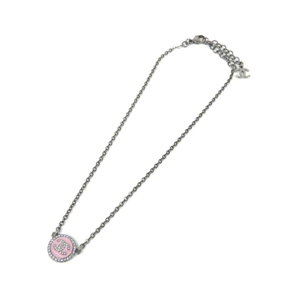 CHANEL Authentic Pink Necklace - Picture 2 of 5